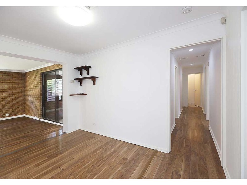 18 Tarata Way, Forrestfield WA 6058