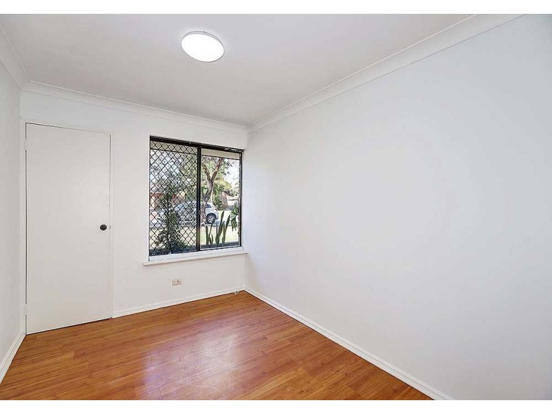 18 Tarata Way, Forrestfield WA 6058