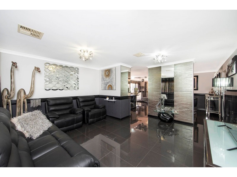 21 Benson Way, High Wycombe WA 6057