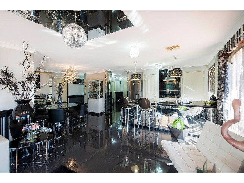 21 Benson Way, High Wycombe WA 6057