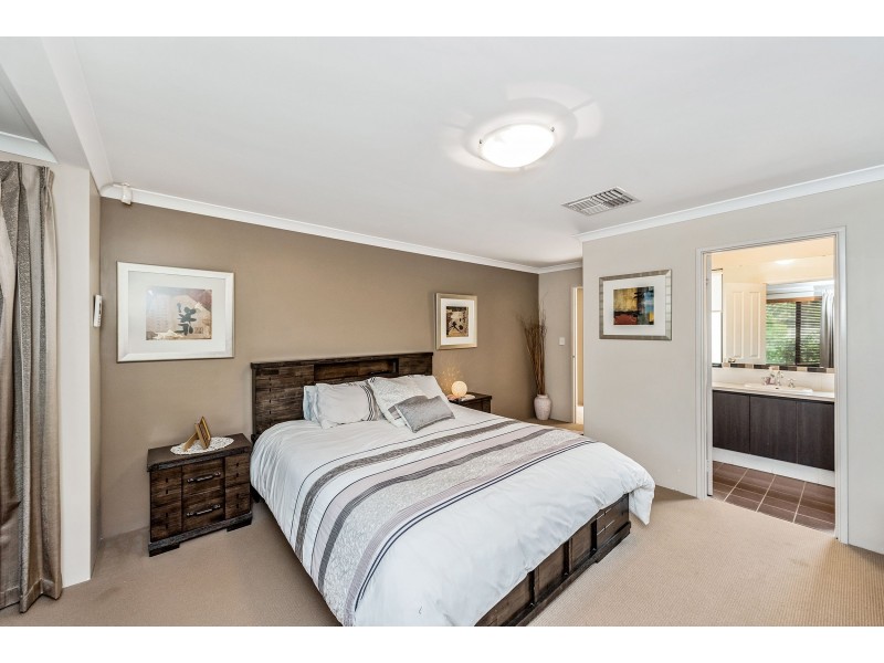 74 Pavilion Circle, The Vines WA 6069
