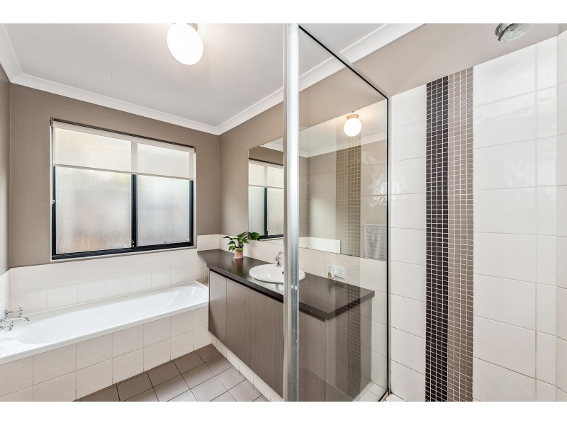 74 Pavilion Circle, The Vines WA 6069