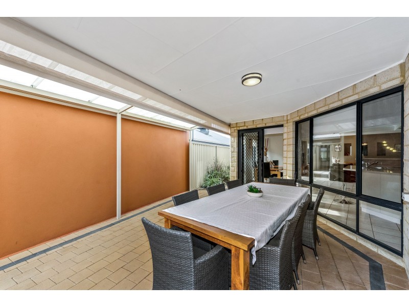 74 Pavilion Circle, The Vines WA 6069