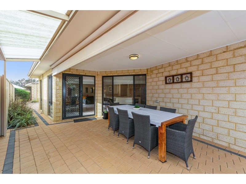 74 Pavilion Circle, The Vines WA 6069