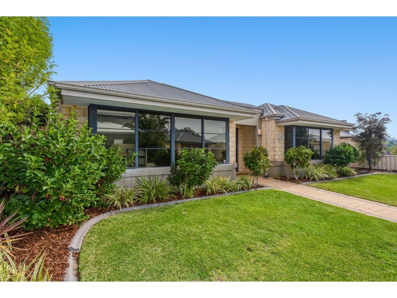 74 Pavilion Circle, The Vines WA 6069