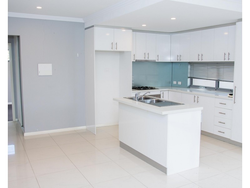 1/19 Frederic Street, Midland WA 6056