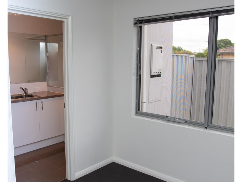 1/19 Frederic Street, Midland WA 6056
