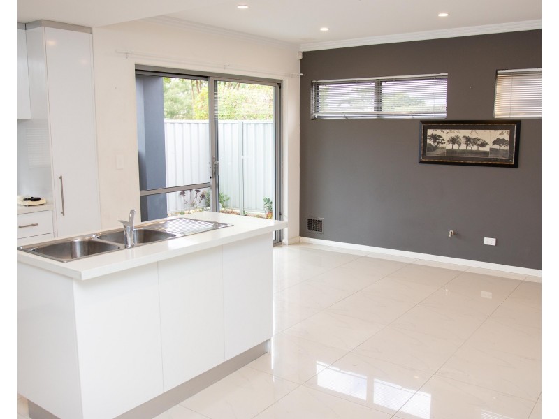 1/19 Frederic Street, Midland WA 6056