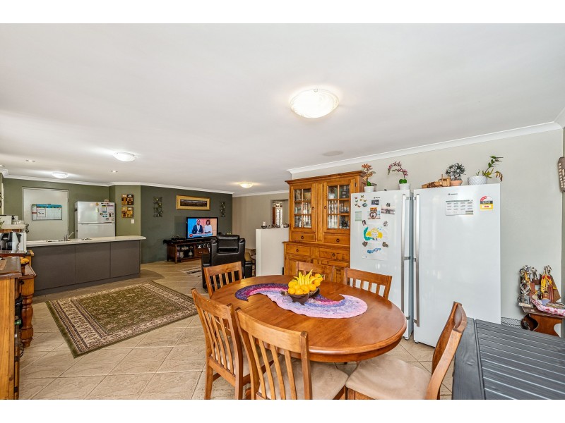 15 Aurora Entrance, High Wycombe WA 6057