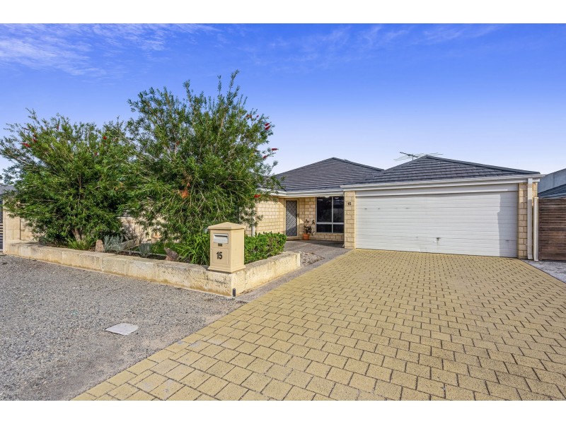 15 Aurora Entrance, High Wycombe WA 6057