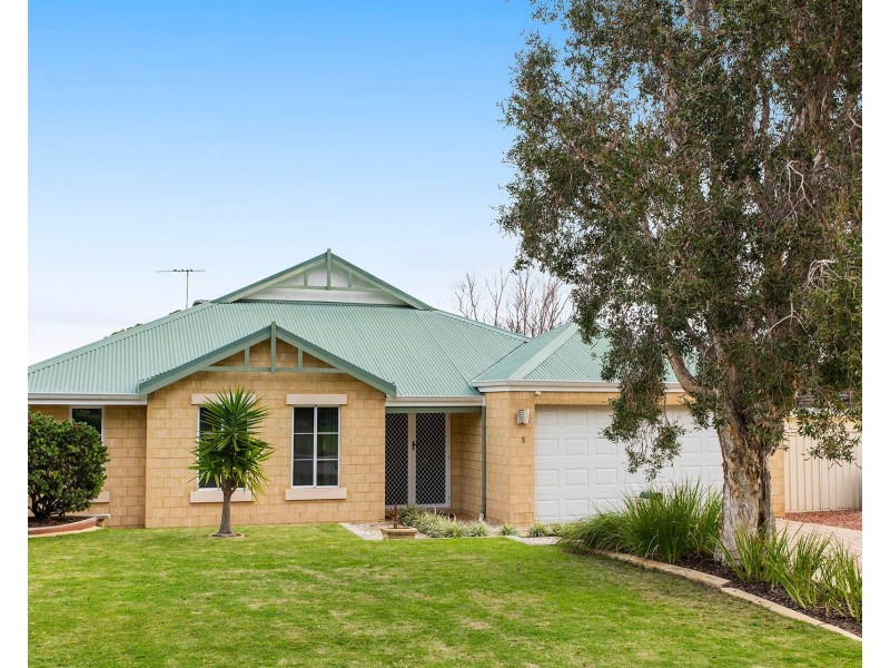 5 Lambertia Crescent, High Wycombe WA 6057