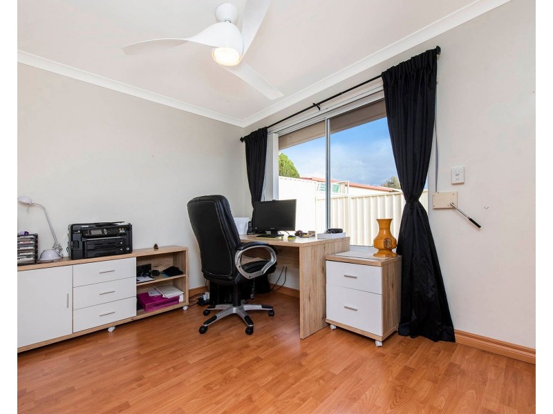 5 Lambertia Crescent, High Wycombe WA 6057