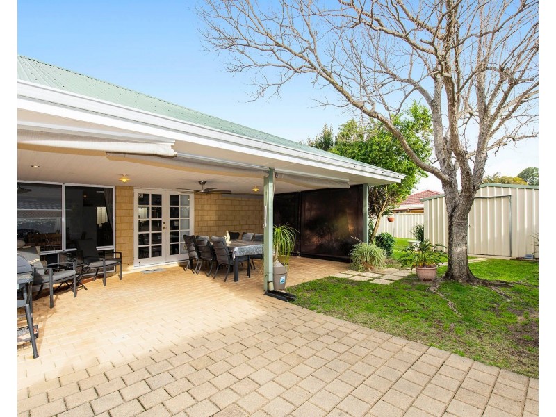 5 Lambertia Crescent, High Wycombe WA 6057