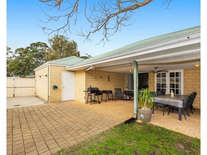5 Lambertia Crescent, High Wycombe WA 6057