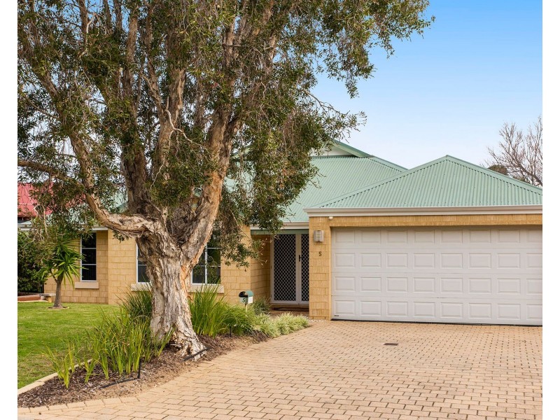 5 Lambertia Crescent, High Wycombe WA 6057