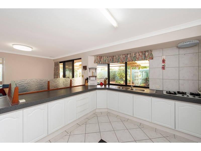 19 Gardenia Gardens, Helena Valley WA 6056