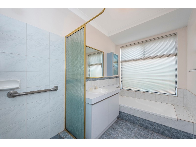 19 Gardenia Gardens, Helena Valley WA 6056