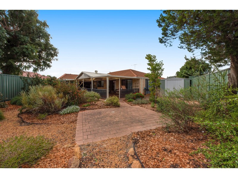 19 Gardenia Gardens, Helena Valley WA 6056