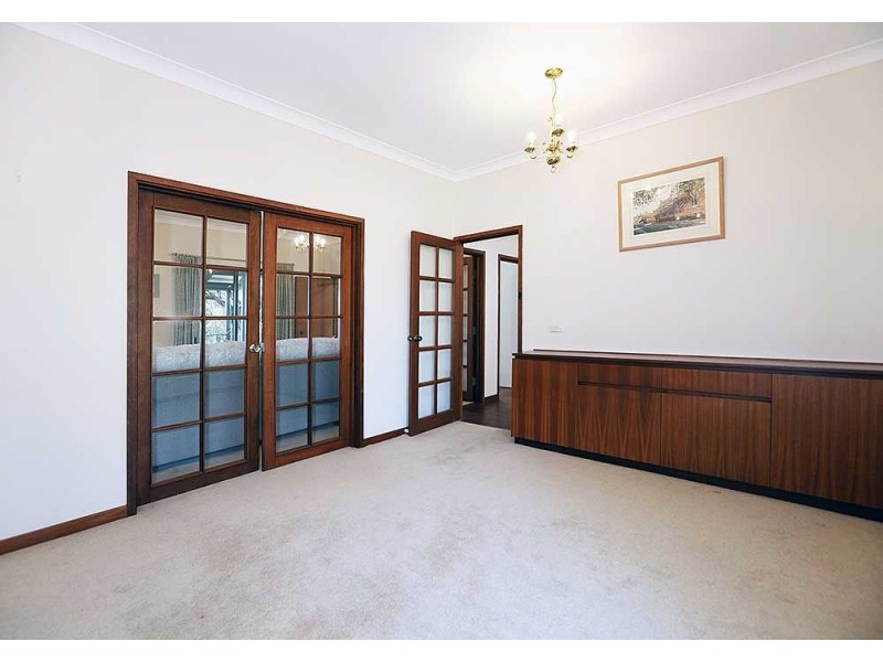 1 Sunset Crescent, Kalamunda WA 6076