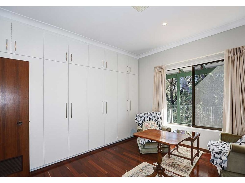 1 Sunset Crescent, Kalamunda WA 6076