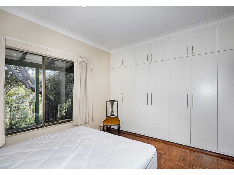 1 Sunset Crescent, Kalamunda WA 6076