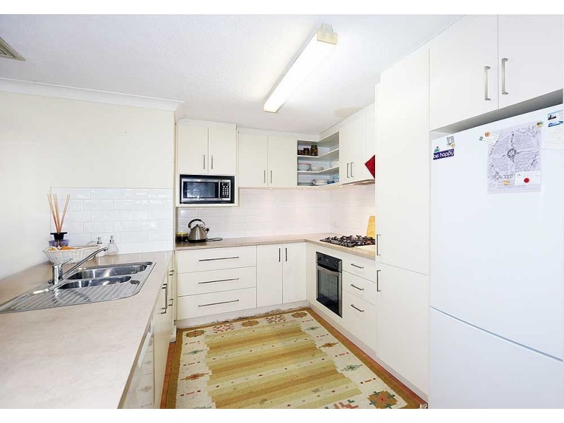 10 Meloway Drive, Maida Vale WA 6057