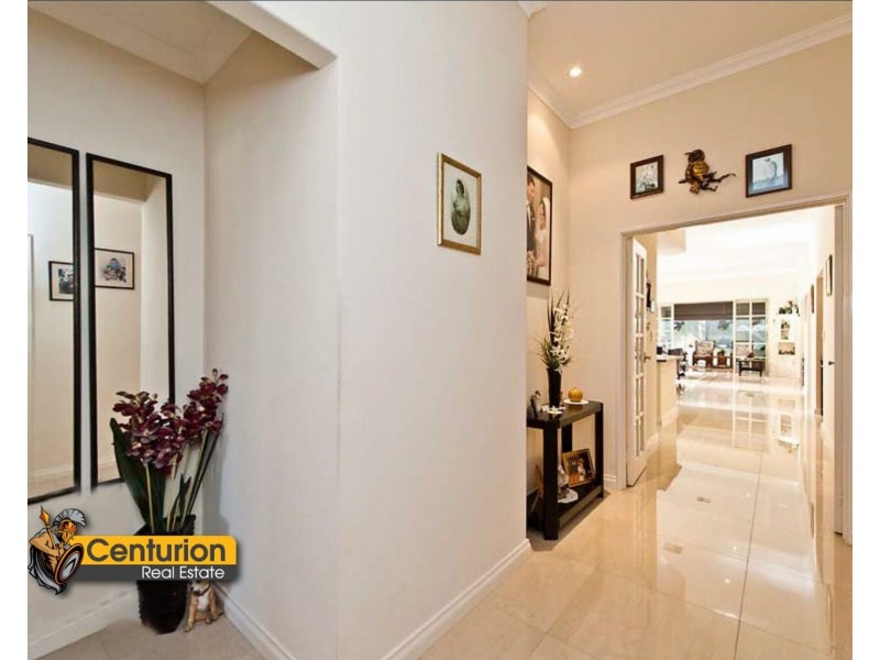 10 Knox Cove, Wilson WA 6107