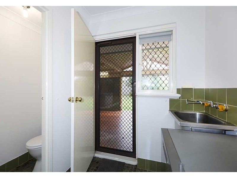 37 Mallee Way, Forrestfield WA 6058