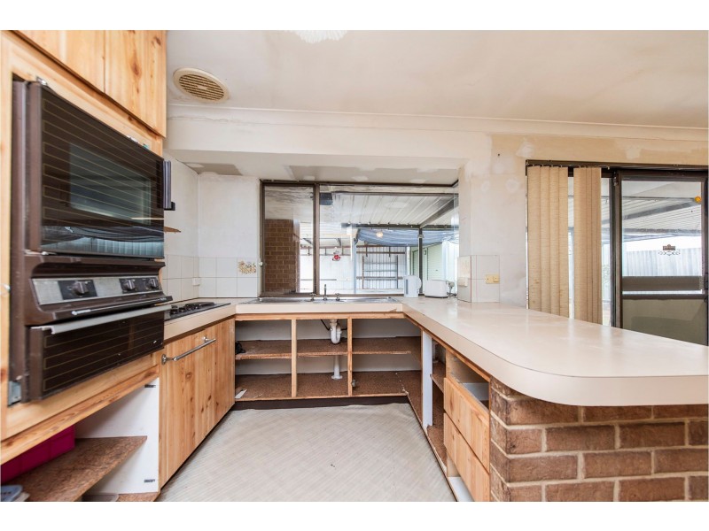 26 Maclarty Way, High Wycombe WA 6057