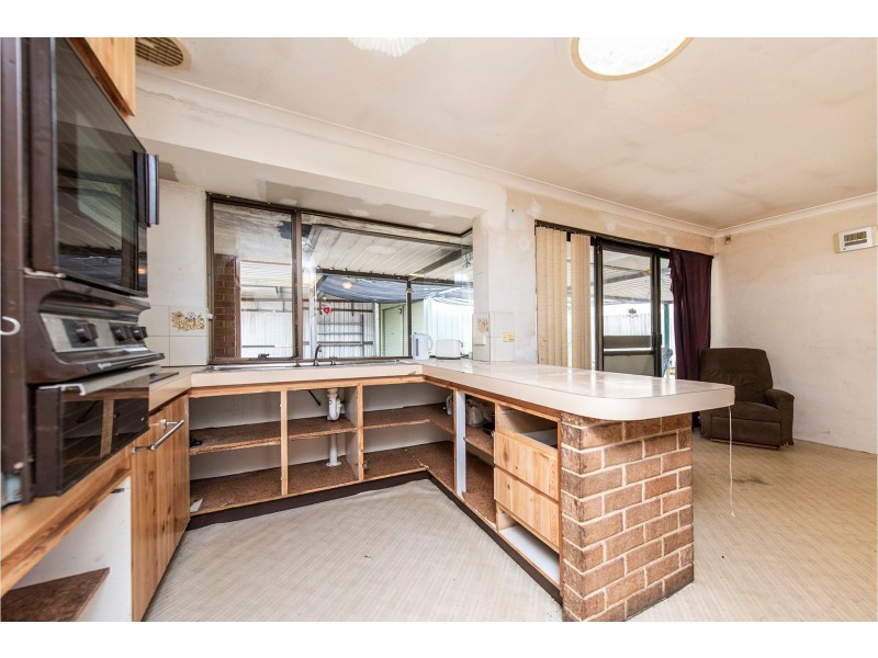 26 Maclarty Way, High Wycombe WA 6057