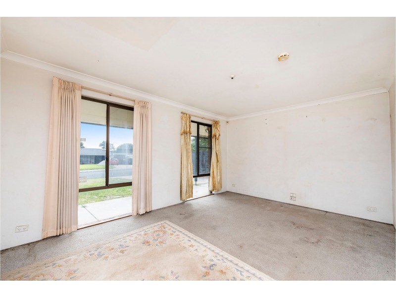 26 Maclarty Way, High Wycombe WA 6057