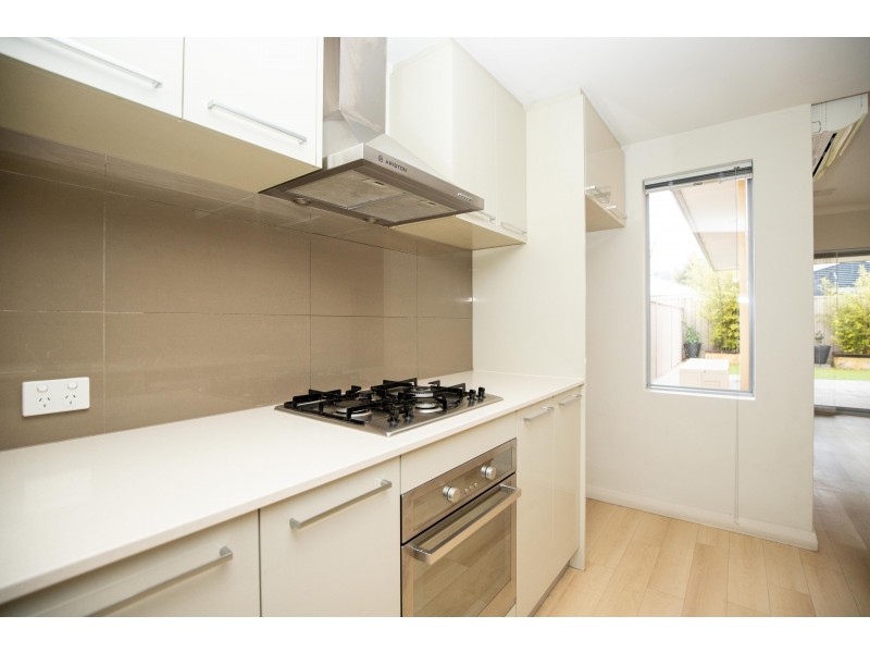 5/3 Kaoriki Court, Maida Vale WA 6057