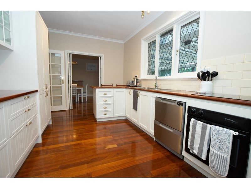 18 Wittenoom Road, High Wycombe WA 6057