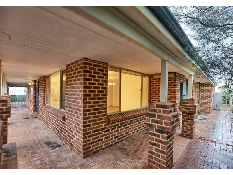 6 Cottingley Place, Swan View WA 6056