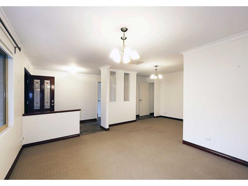 6 Cottingley Place, Swan View WA 6056