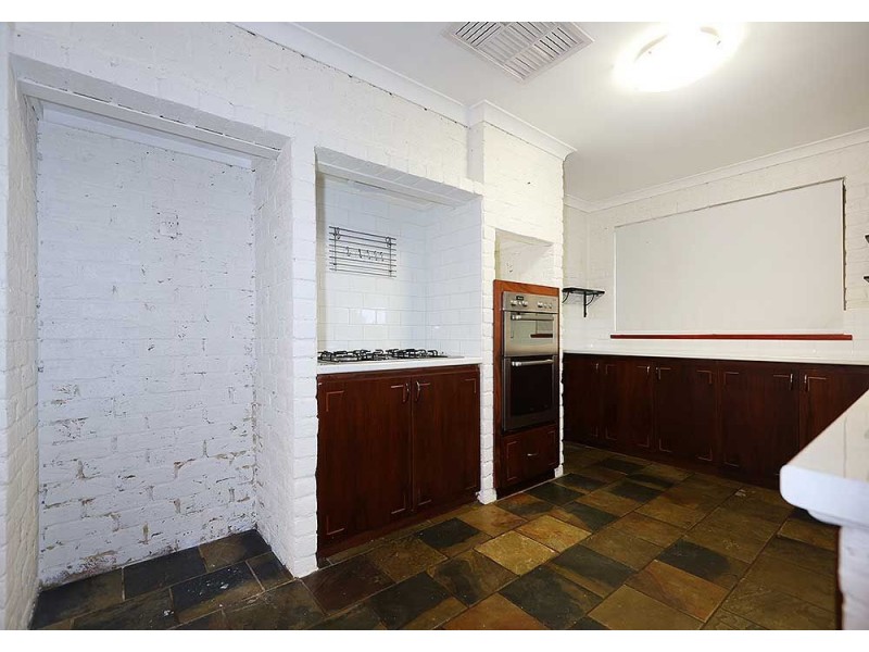 6 Cottingley Place, Swan View WA 6056