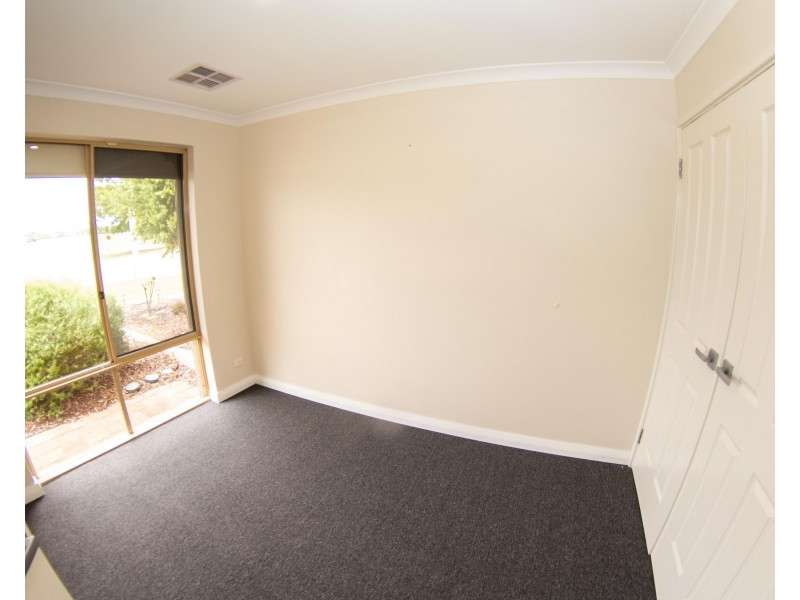 11 Higgins Way, Bayswater WA 6053