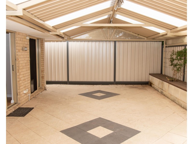 11 Higgins Way, Bayswater WA 6053