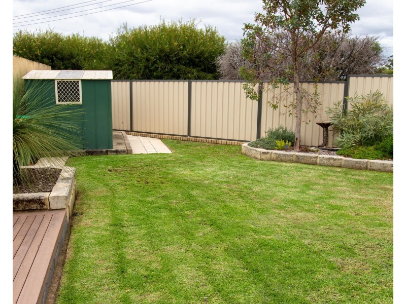 11 Higgins Way, Bayswater WA 6053