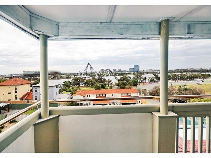 62/22 Nile Street, East Perth WA 6004
