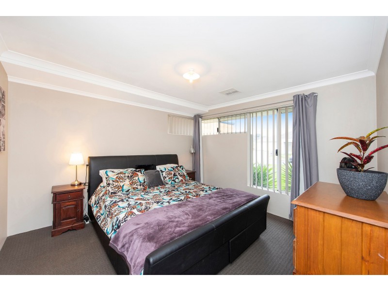 8 Bluebell Avenue, High Wycombe WA 6057