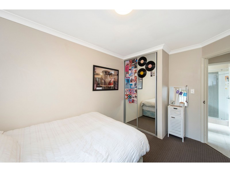 8 Bluebell Avenue, High Wycombe WA 6057