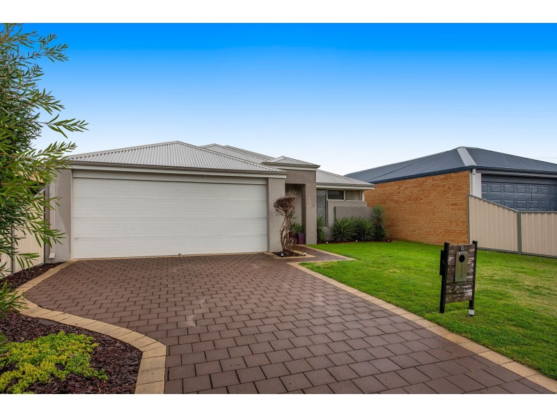 8 Bluebell Avenue, High Wycombe WA 6057