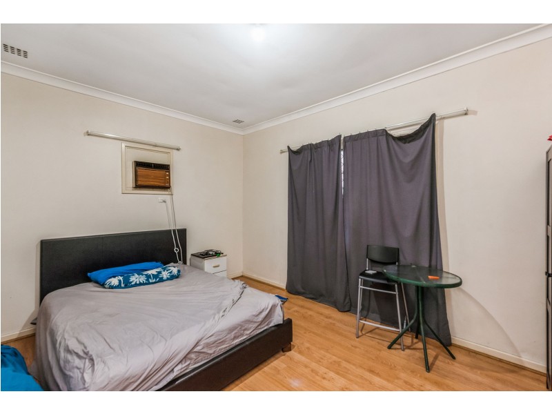285b Welshpool Road, Queens Park WA 6107