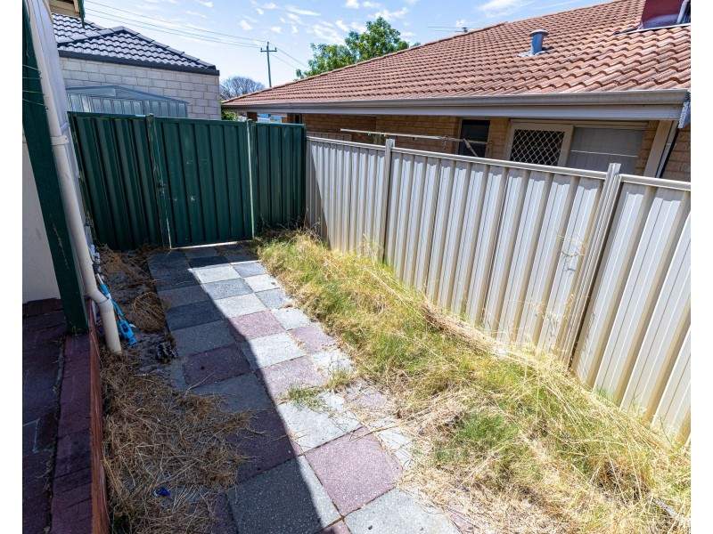 285b Welshpool Road, Queens Park WA 6107