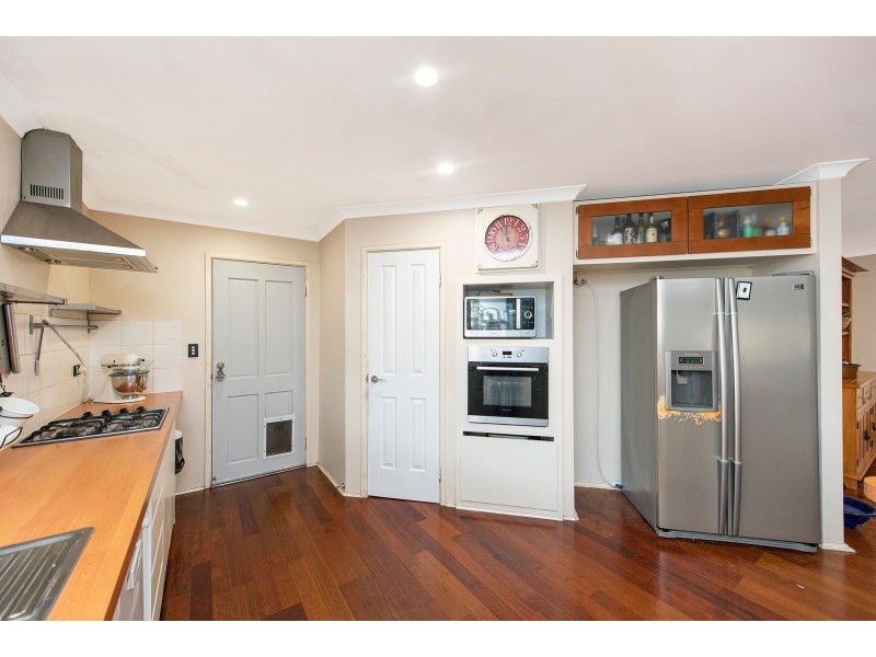23 Peach Tree Way, Forrestfield WA 6058