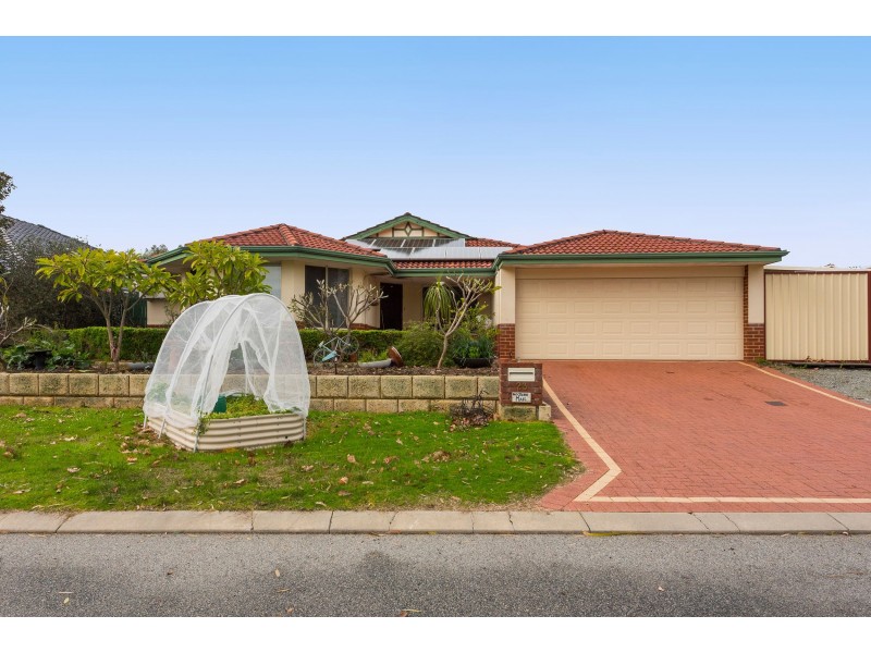 23 Peach Tree Way, Forrestfield WA 6058