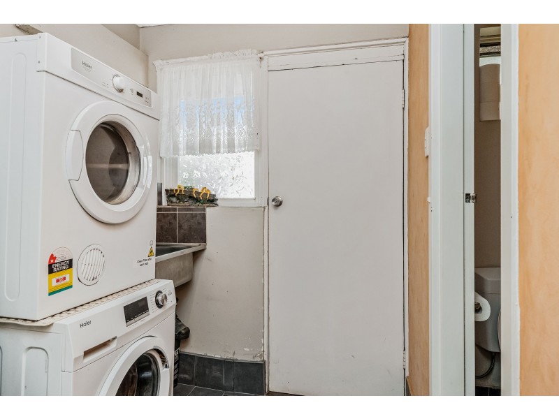 17 Cotherstone Road, Kalamunda WA 6076