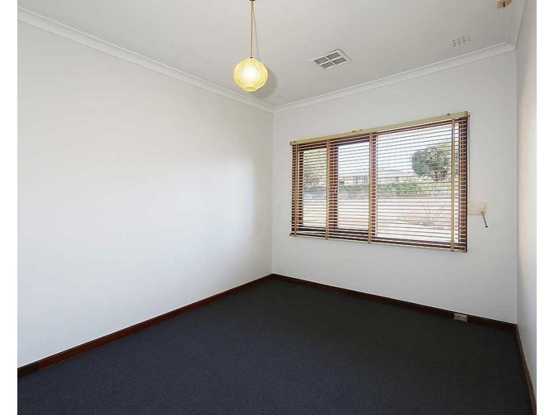 510 Kalamunda Road, High Wycombe WA 6057