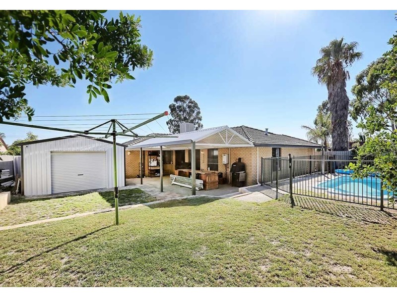 3 Sharpe Way, High Wycombe WA 6057